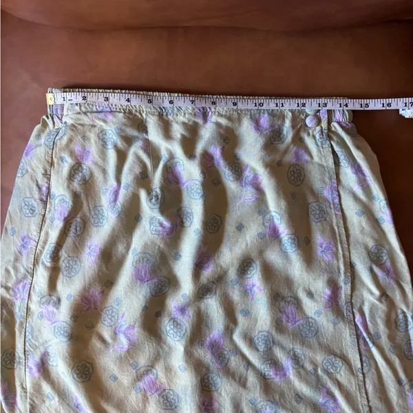 Sag Harbor Long Skirt Size Medium - Image 5