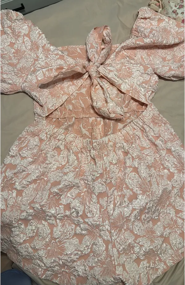 Peach/pink floral burnout romper - Image 2