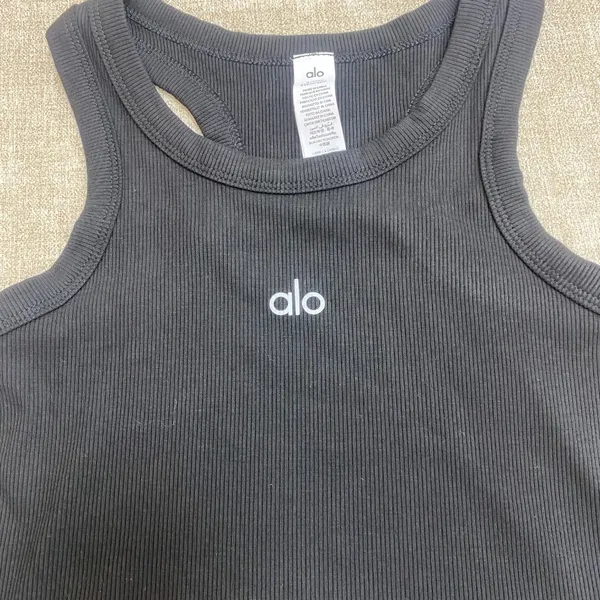 Alo Black Ribbed Racerback Cropped Sports Tank - Image 3