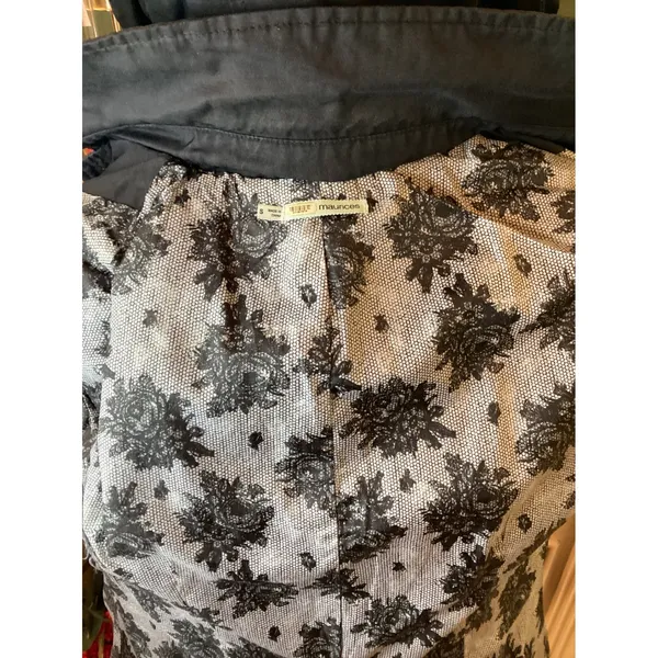 Maurice's Black‎ Hooded Ruffle Hem Jacket Womens Size S - Image 6