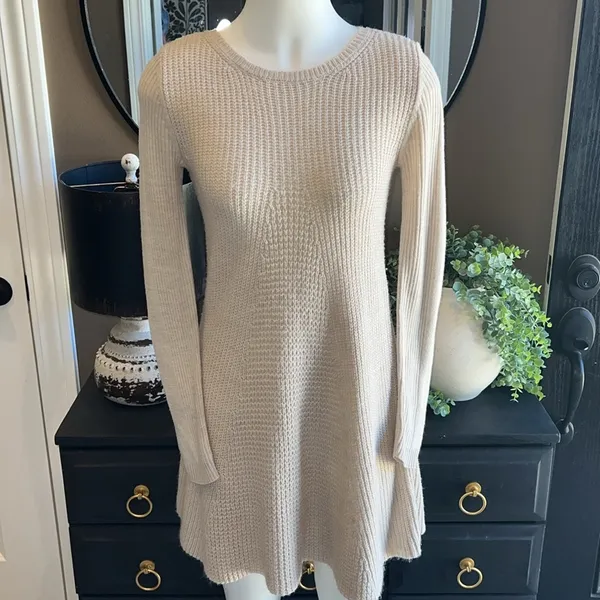 ROMEO + JULIET COUTURE Beige Sweater Dress Small - Image 2