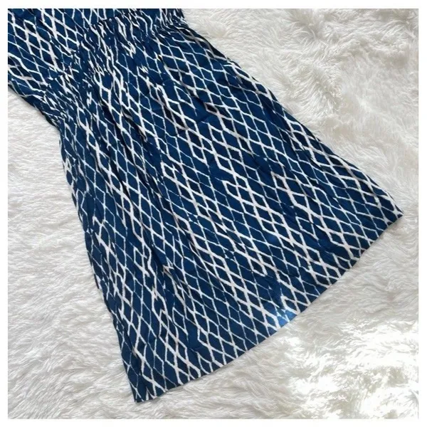 Anthropologie HD IN PARIS Blue White Diamond Printed Smocked Mini Dress Size 4 - Image 5
