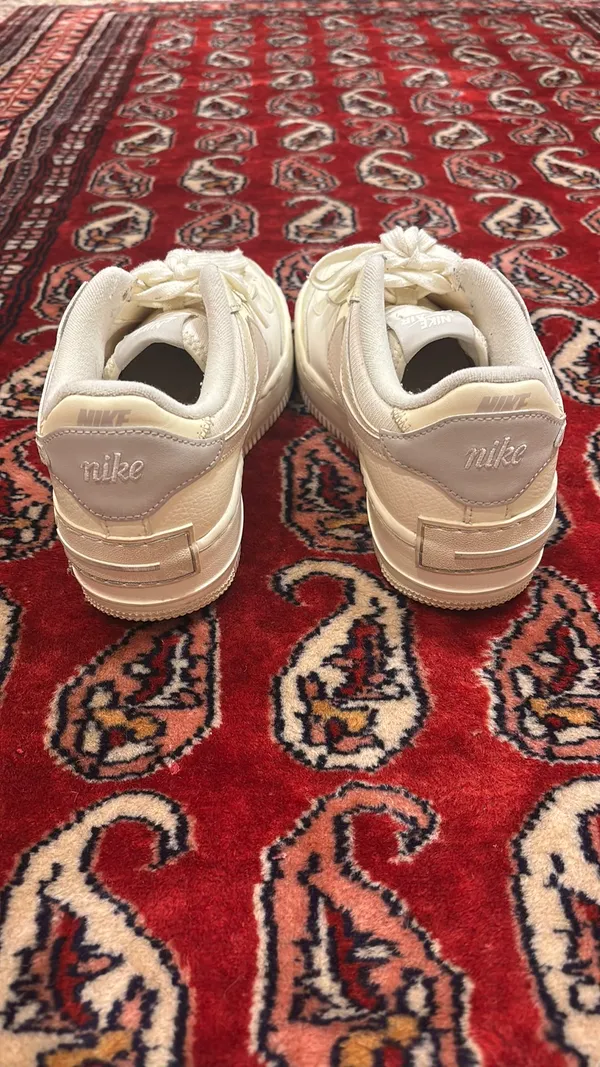 Nike Shoes - Image 3