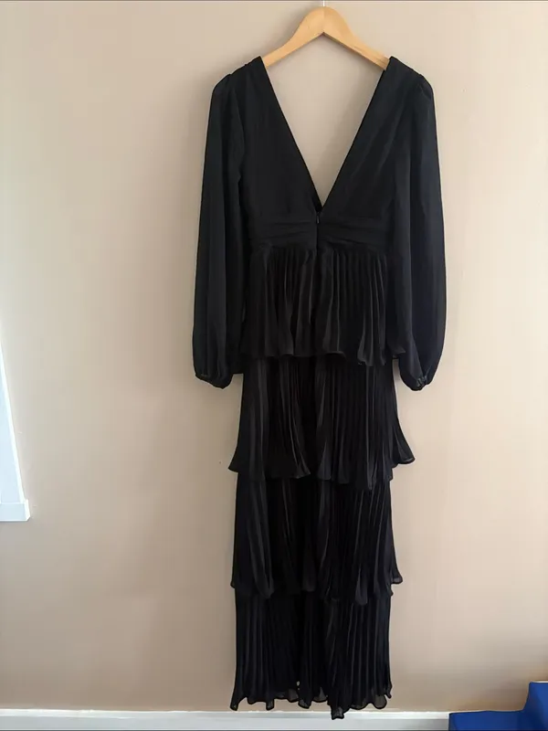 Lulus Graceful Finesse Black Pleated Long Sleeve Maxi Dress Size small Formal - Image 4
