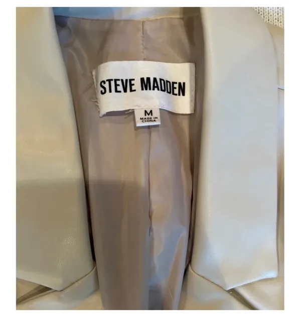 STEAL Steve Madden Cream blazer - Image 3