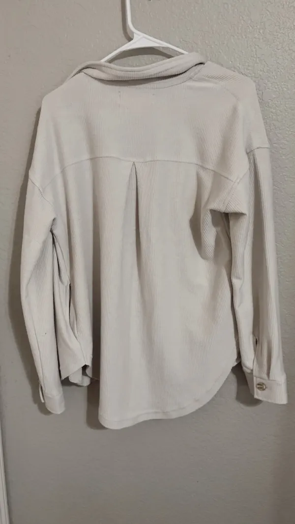 Thread and Supply Cream shacket - Image 4