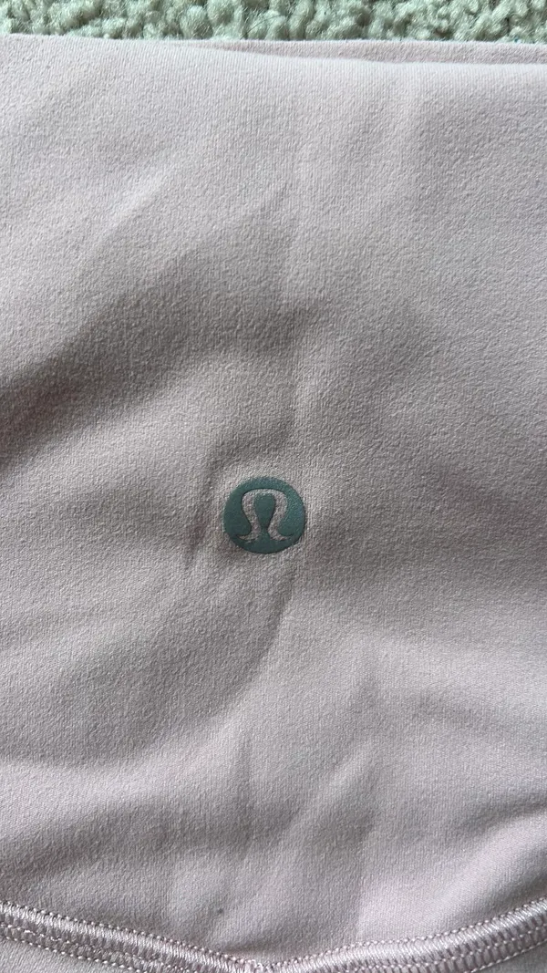 Lululemon Align Shorts 4” - Image 4