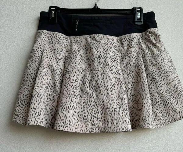 Lululemon Pace Rival Skirt Dottie Dash Grain Black Size 6 TALL Golf Tennis Small - Image 4