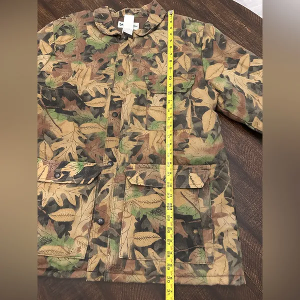 VTG Women’s Gander Mountain Camo Jacket-Large (14/16)-Made in USA - Image 3
