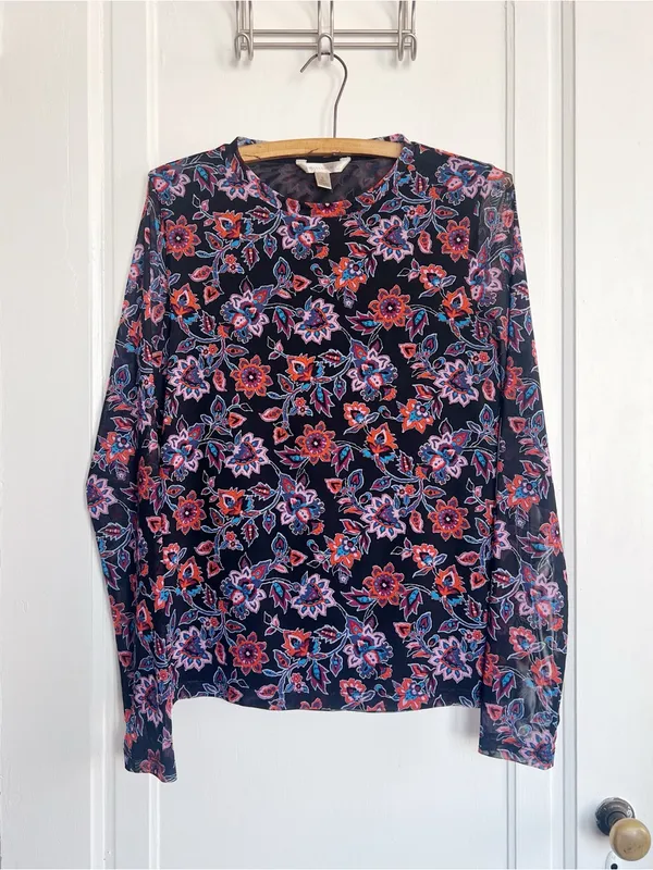 Banana Republic • floral print long sleeve mesh tee knit top blouse black sheer - Image 3