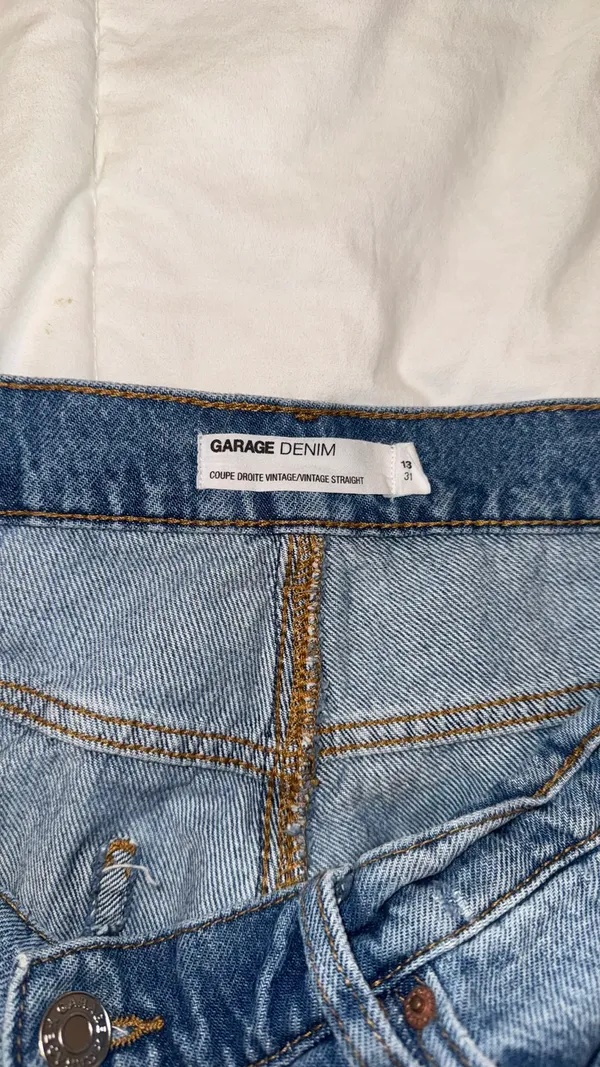 Garage mom jeans  - Image 2