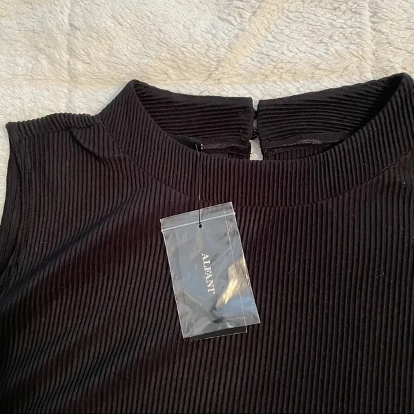 Alfani Textured Keyhole-Back Sleeveless Top - Image 3