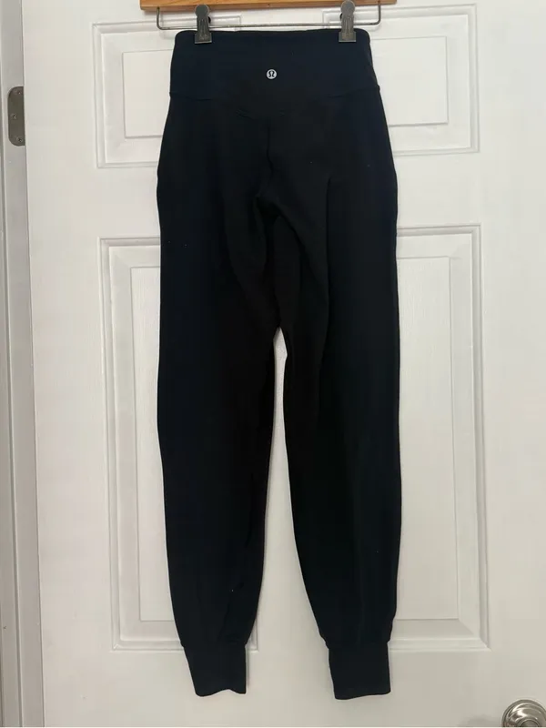Lululemon Align High Rise Joggers in Black - Image 3