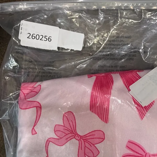 Women's Two Piece Short Sleeve and Shorts Pajamas Pink Size M #260256 - Image 6