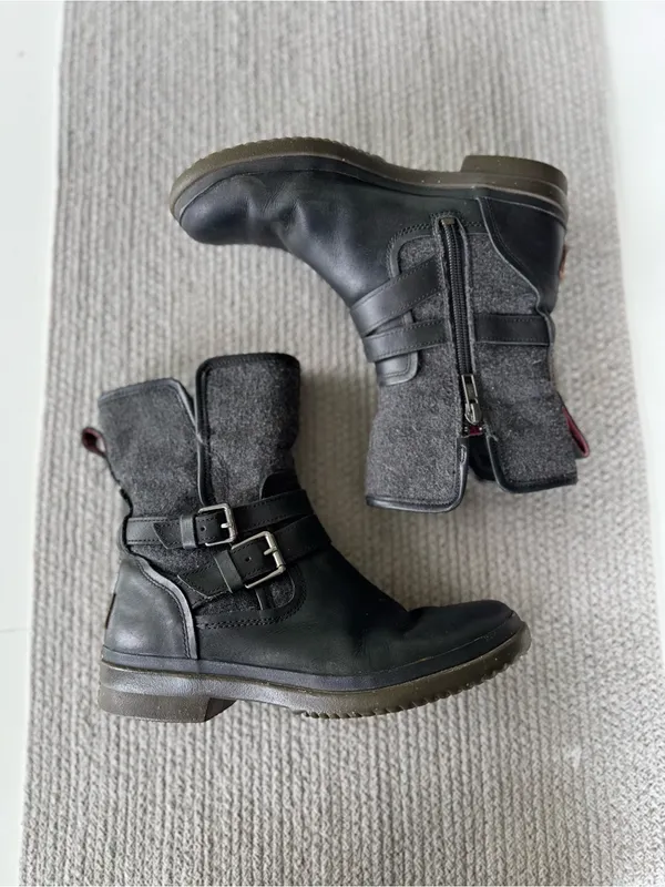 UGG Black Leather Gray Wool Side Zip Moto Boots Booties Size 7 - Image 3