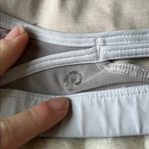 Lululemon sports bra - Image 6