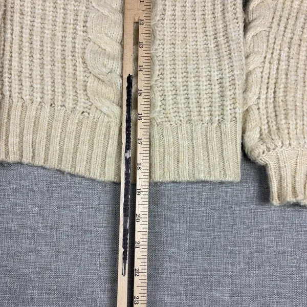American Eagle Cardigan Sweater Womens XS White Cable Knit Cottage Comfy Fall - Image 4