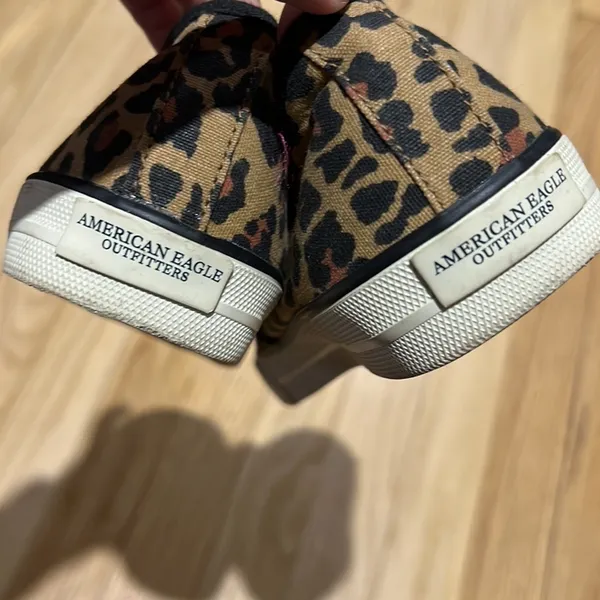 American Eagle Leopard Slip On Shoes Women Size 6 - Image 3