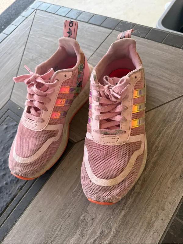 Adidas NMD R1 Pink Floral Iridescent Sneakers Women’s Size 6 - Image 8