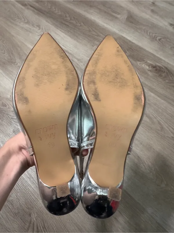 Crown & Ivy Remi Kitten Heel Slingback Silver Women’s 7.5 Bow Pointed Toe Shoes - Image 6