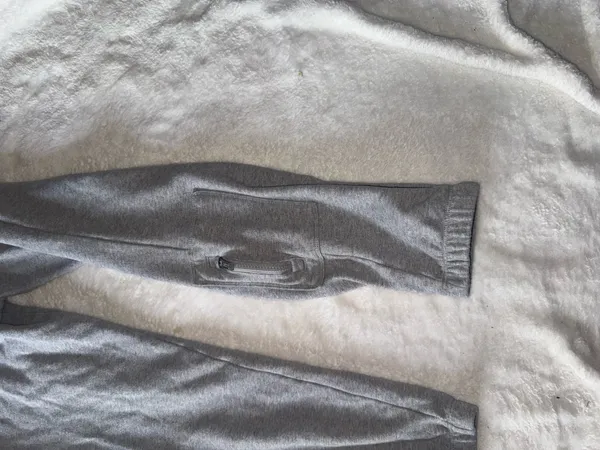 Calvin Klein Performance Joggers - Image 4