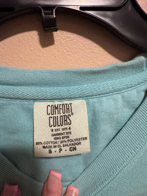 Comfort colors sweatshirt  - Image 3