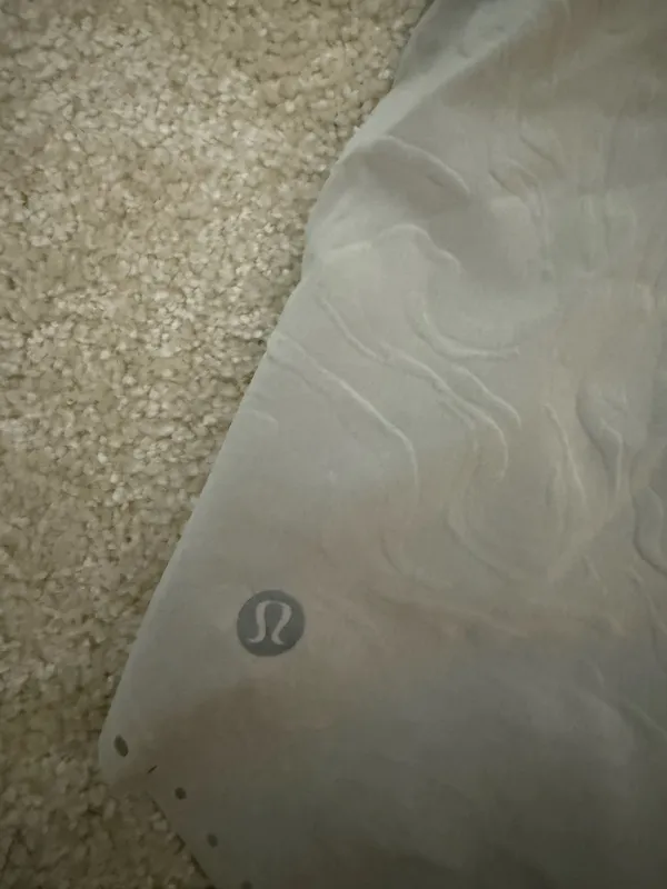Lululemon White Shorts - Image 3