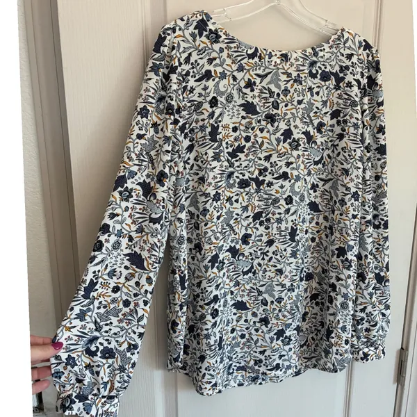 LOFT‎ Womens Blue White Floral Botanical Long Sleeve Blouse Keyhole Back Large - Image 8