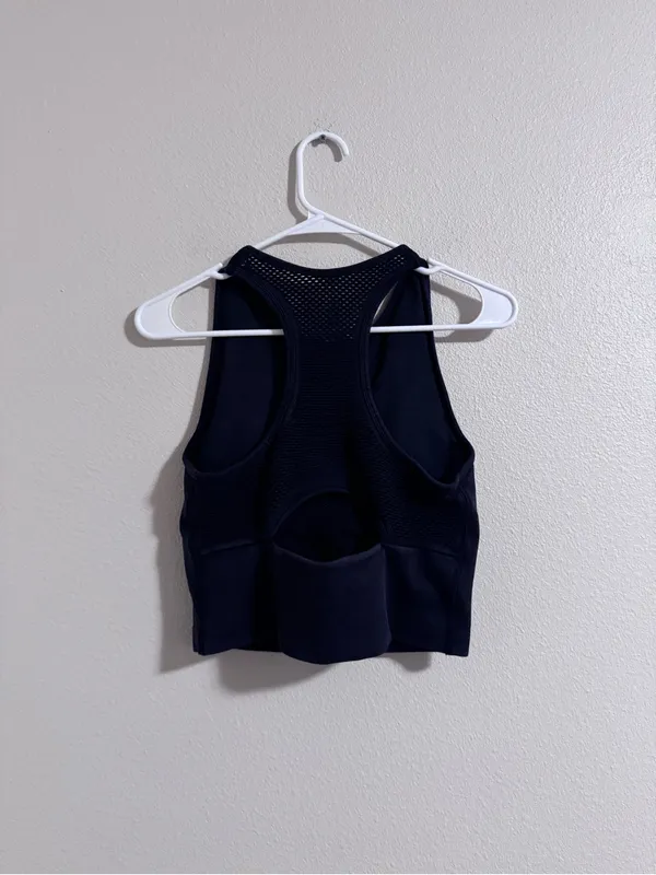 JoyLab Ribbed High-Neck Crop Tank V - Image 3
