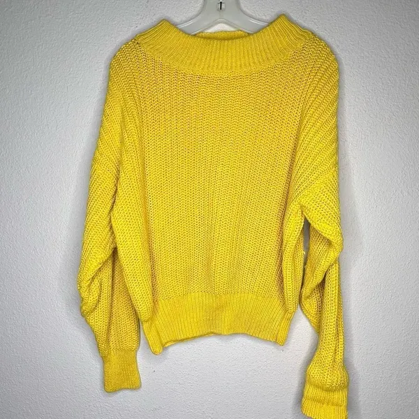 Vintage Gap Sweater‎ - Image 2