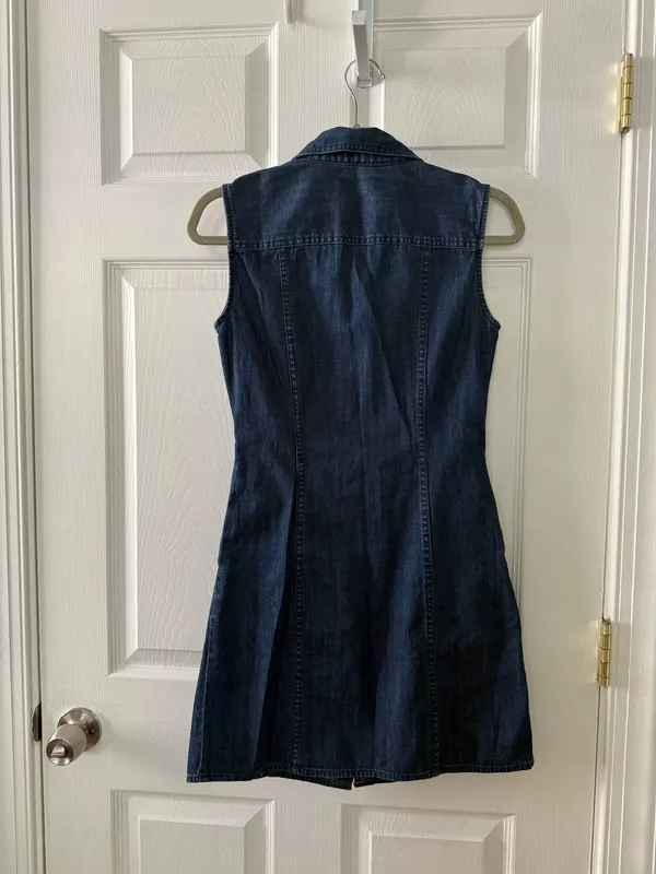 Banana Republic Mini Denim Dress - Image 9