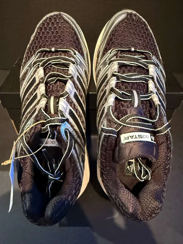 Women’s Adidas Adistar size 5.5W - Image 3
