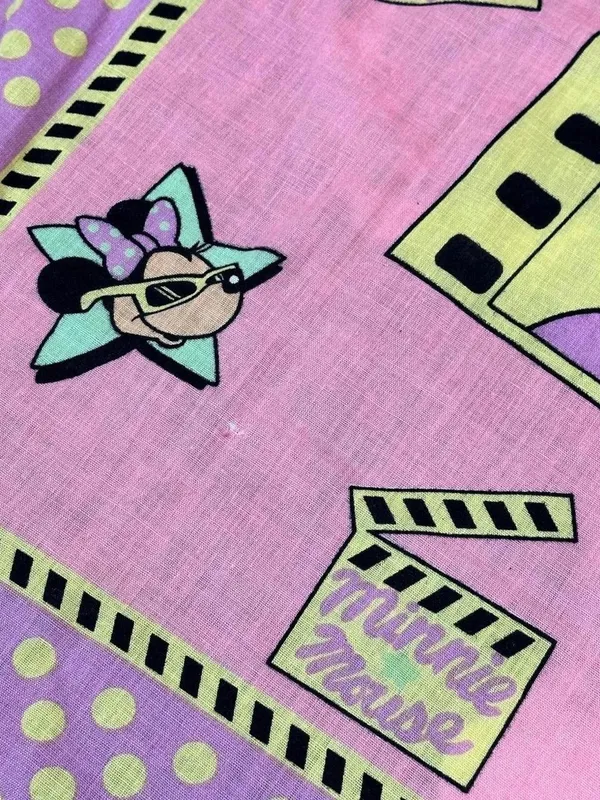Walt Disney Minnie Mouse Character Scarf - Image 3