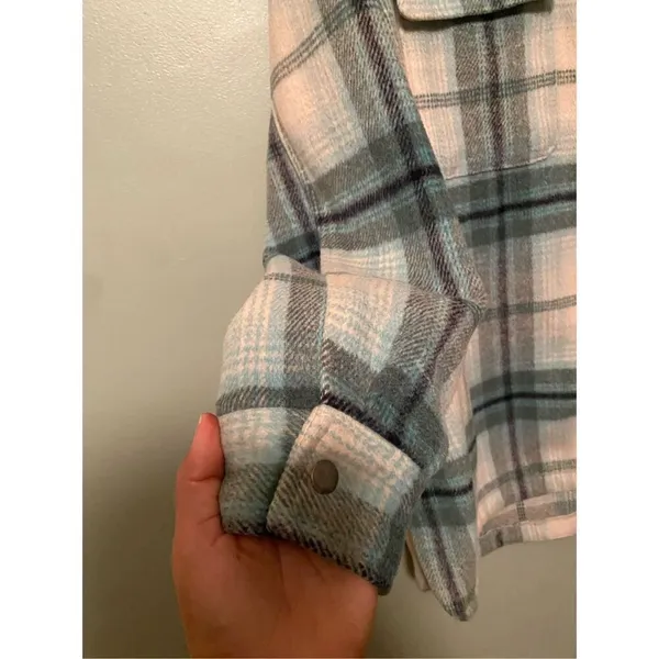 Old Navy Transitional Plaid Utility Shacket Green Size Large - Image 3
