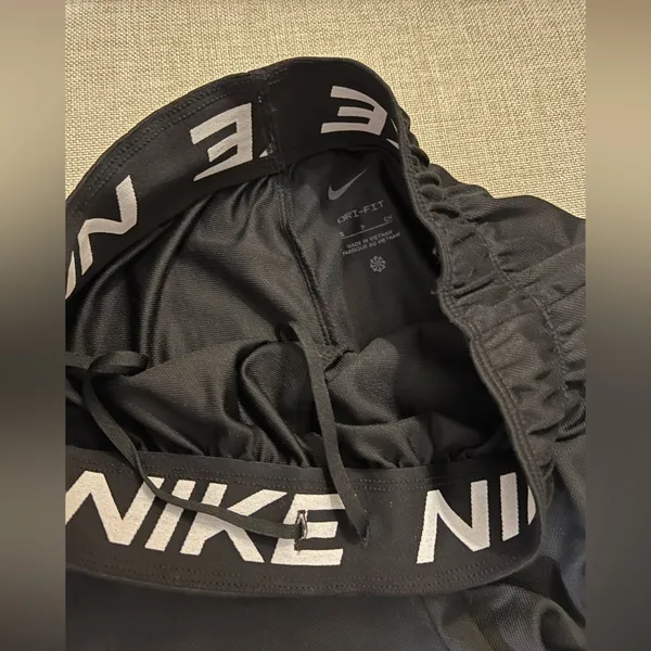 Nike women’s shorts with pockets. 4” Inseam. Black. - Image 2