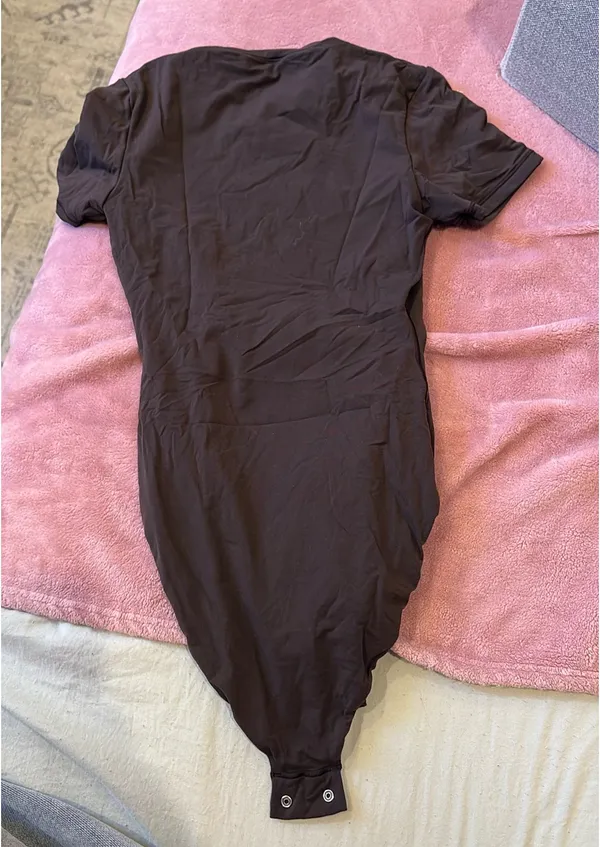 SKIMS Bodysuit - Image 3