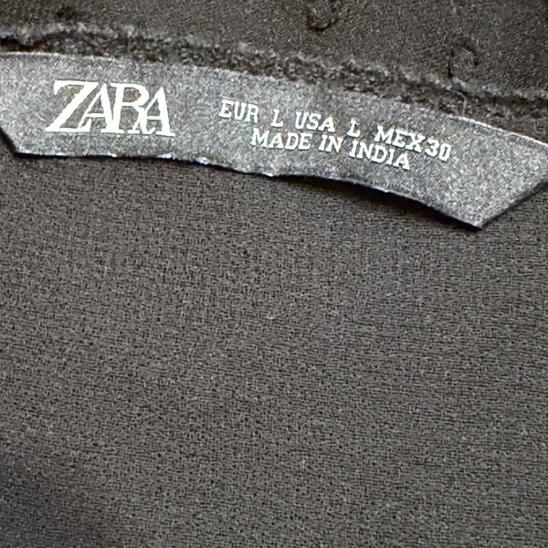 Zara Womens Black Dobby Dot Ruffle V-Neck Button Front Blouse‎ Large L - Image 5