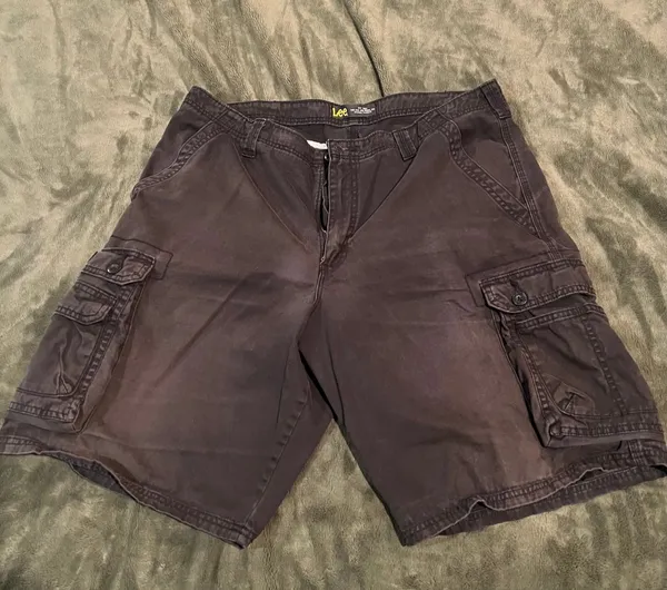 Vintage LEE Faded Black Cargo Shorts | Size 38 Gorpcore - Image 2