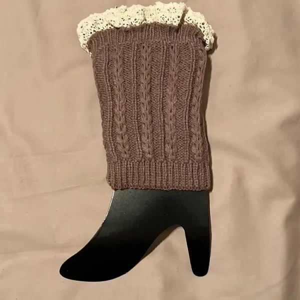 NWT boot cuffs leg warmers tan with ecru lace trim - Image 2