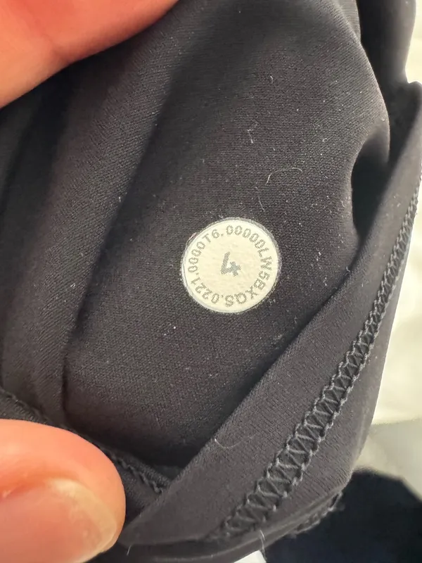 Lululemon Leggings Black - Image 4