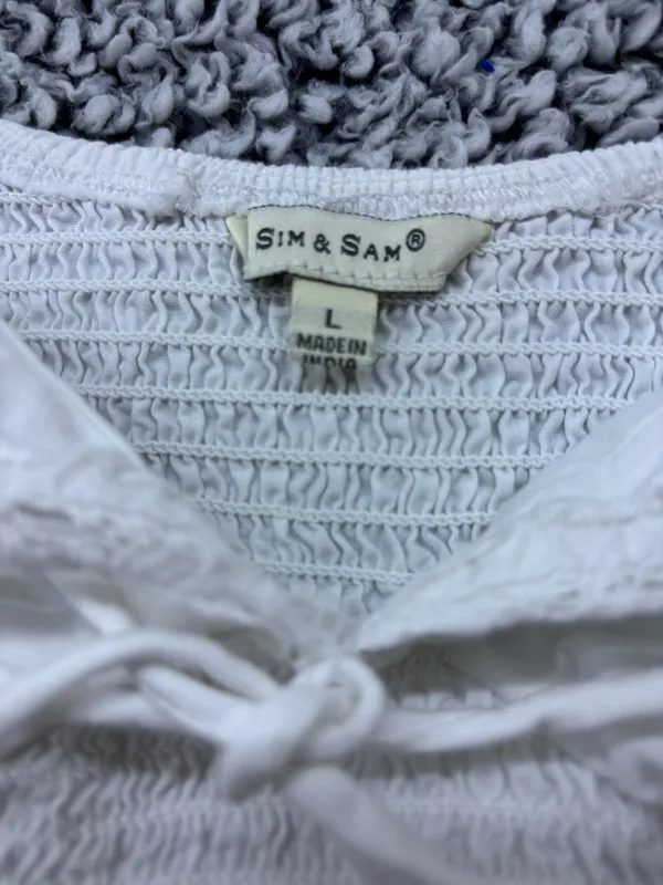 White Floral Embroidered Babydoll Split Collar Smocked Milkmaid Top Size L Boho Floral Prairie - Image 3