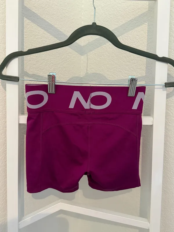Nike Pro Women’s Dri-FIT Compression Shorts Magenta Pink Size Medium - Image 4