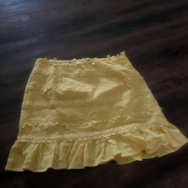 Yellow Ruffled Women's Top and skirt - Image 2