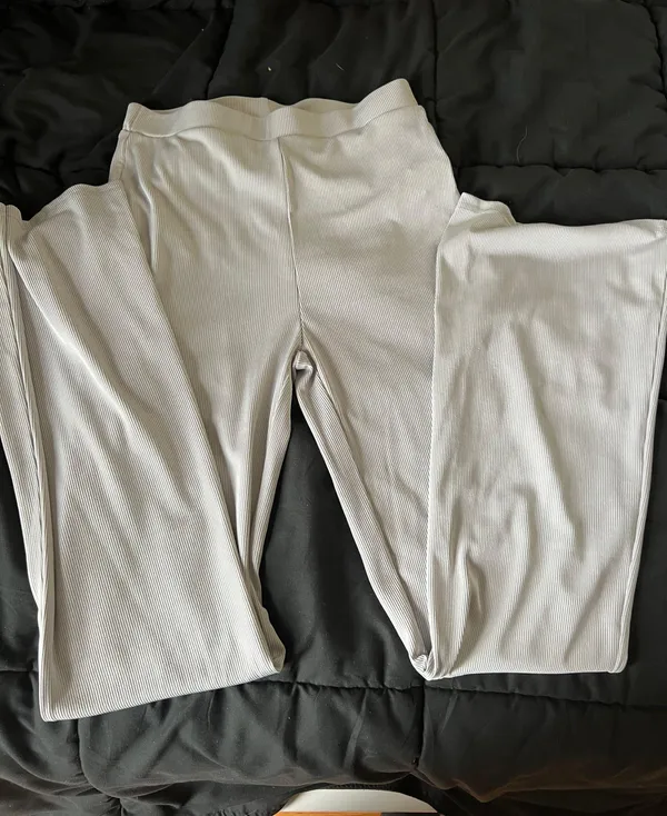 SheIn Wide Leg Pants - Image 4