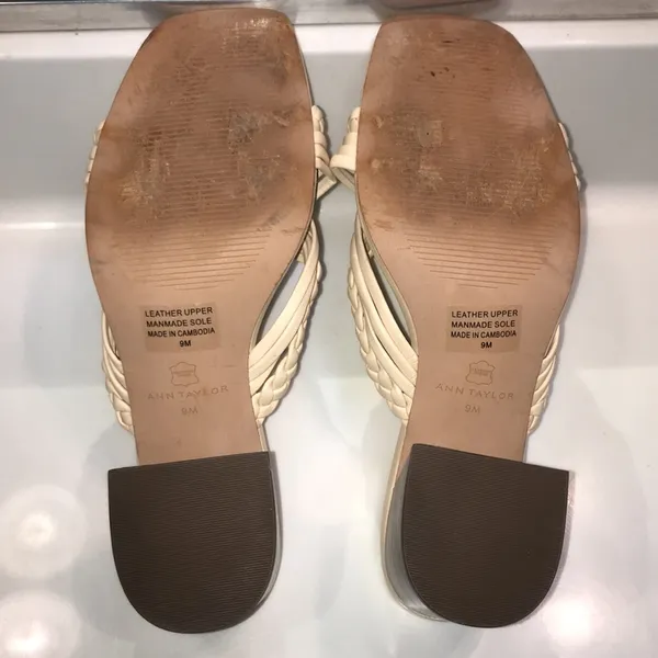 Ann Taylor Women’s Leather Cream Woven Braided Square Toe Chunky Block Heels - Image 6