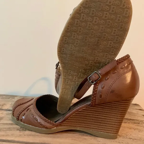 Bongo Wedges - Image 6