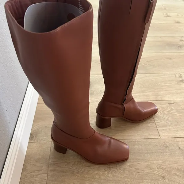 Splendid Vara Knee High Boot, Brownish, size 9, NWT on bottoms - Image 5