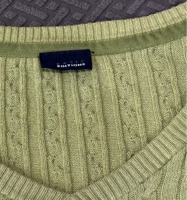 Limited edition green knit sweater - Image 2