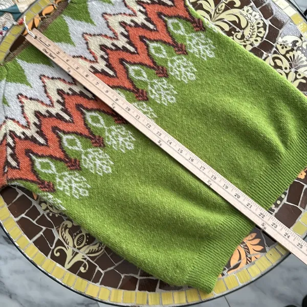 SOFT GREEN SWEATER SZ: S - Image 5