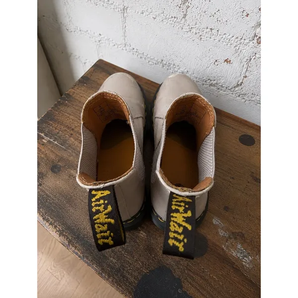 Dr. Martens 2976 Chelsea Boots Taupe Leather Gore Elastic Sz 5 - Image 5